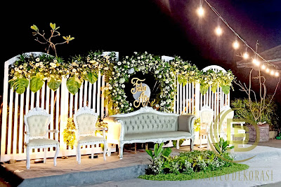 Dekorasi Pernikahan Sederhana di Semarang