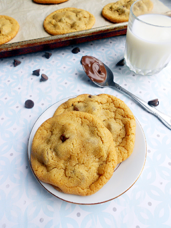 Nutella Stuffed Chocolate Chip Cookies For Two Confessions Of A Confectionista
