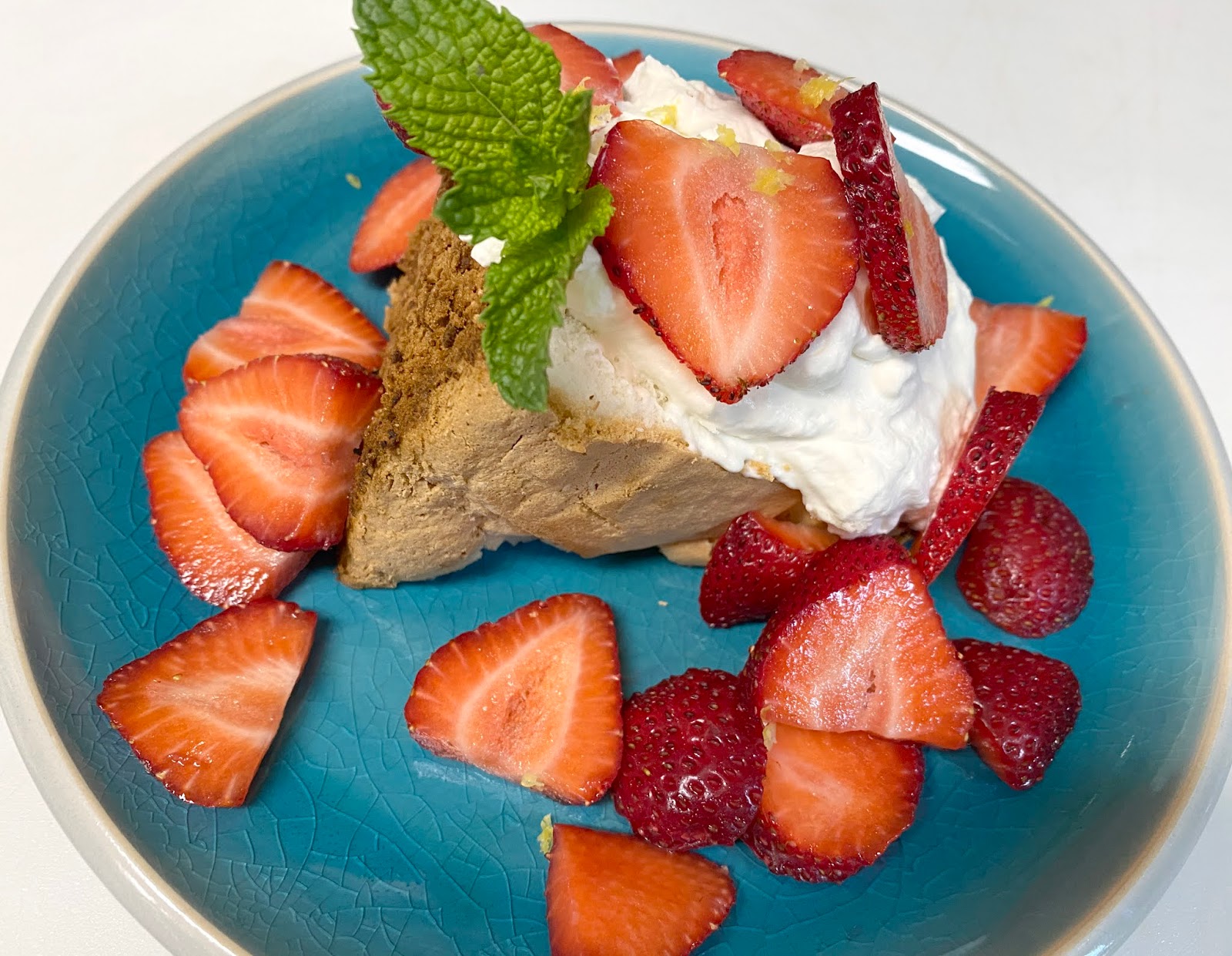 Culturally Confused Nordicware Angel Food Cake with Lemon Cream and