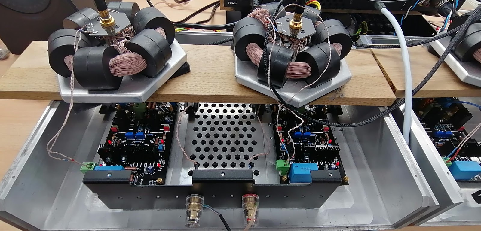 Wizard HighEnd Audio Blog Etalon Sound TruAmp mono amps