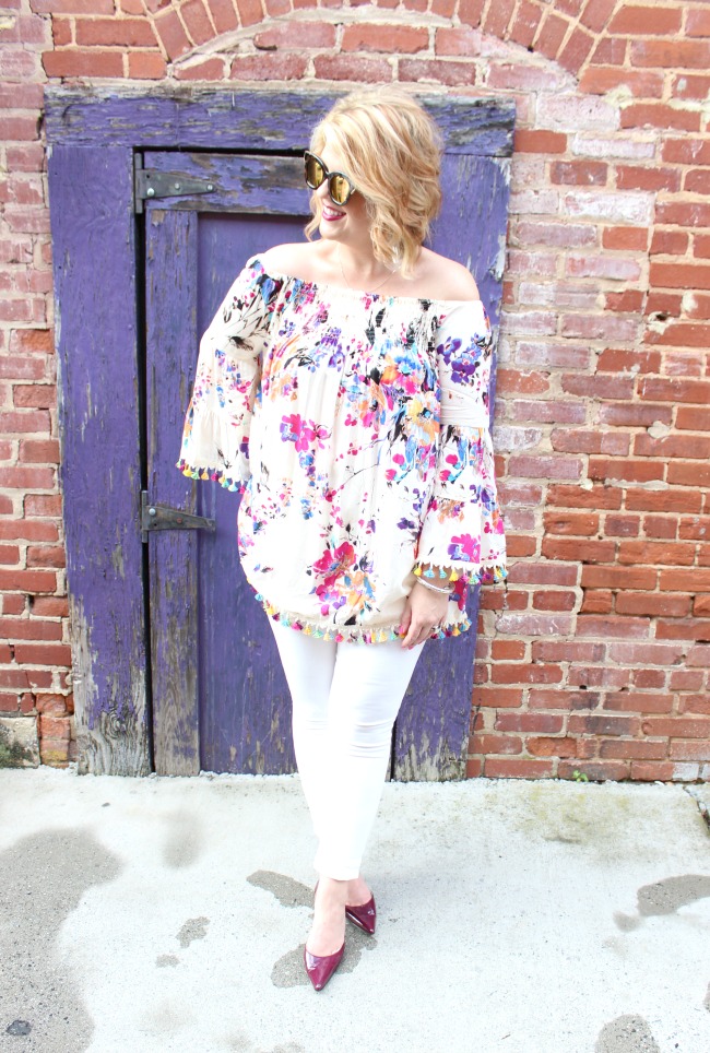 Floral Tassel Top // White Karen Kane Jeans // Mirrored Sunglasses