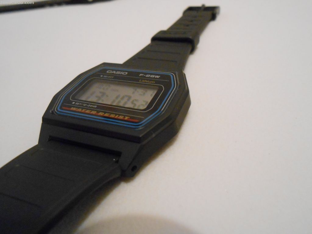 Zona Casio: Prueba: Casio F-28W, el pequeño gran olvidado