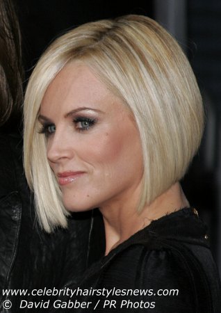 ... uaubAN2ns/s1600/Pictures_of_short_bob_hairstyle_jennymccarthy.jpg