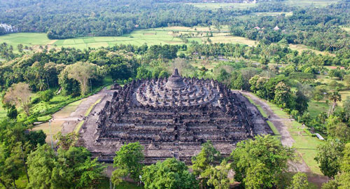 Wisata Candi Borobudur Yogyakarta yang Menyimpan Sejuta Misteri - Agus