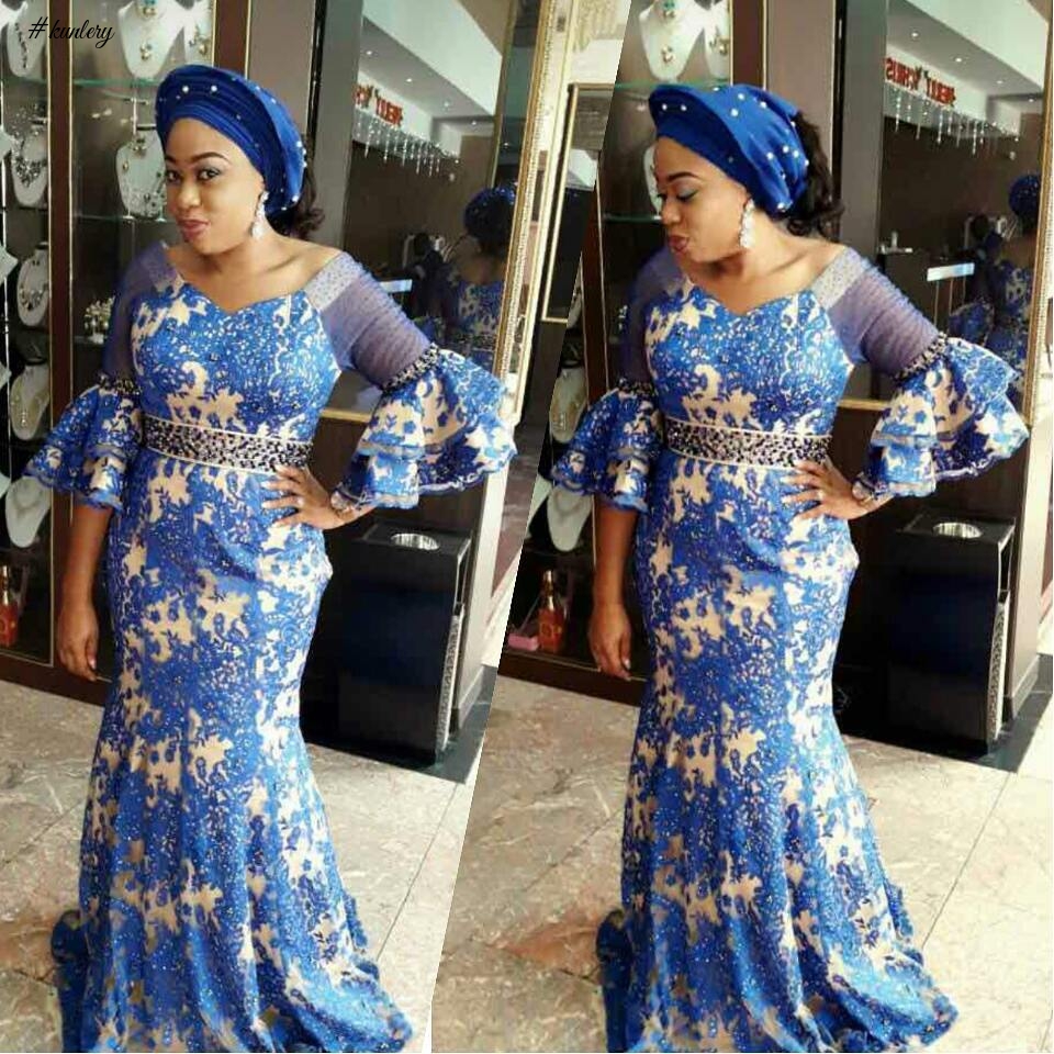 Latest 2021 Asoebi Styles For Beautiful African Ladies To Try Out