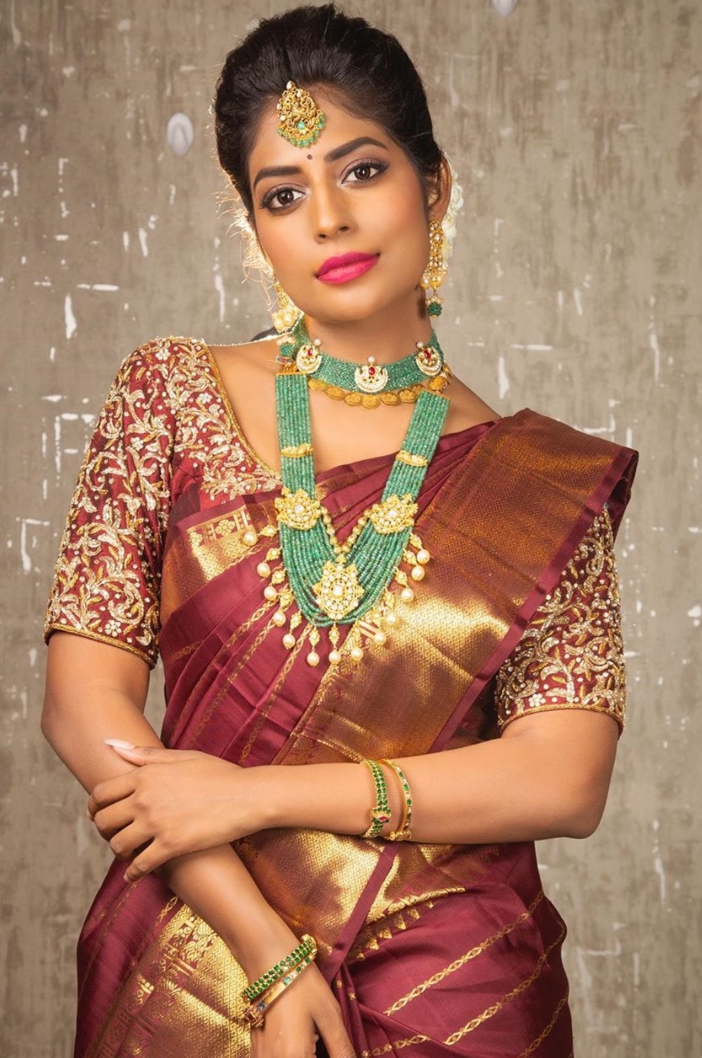 Model in Emerald Beads Haram Choker - Jewellery Designs