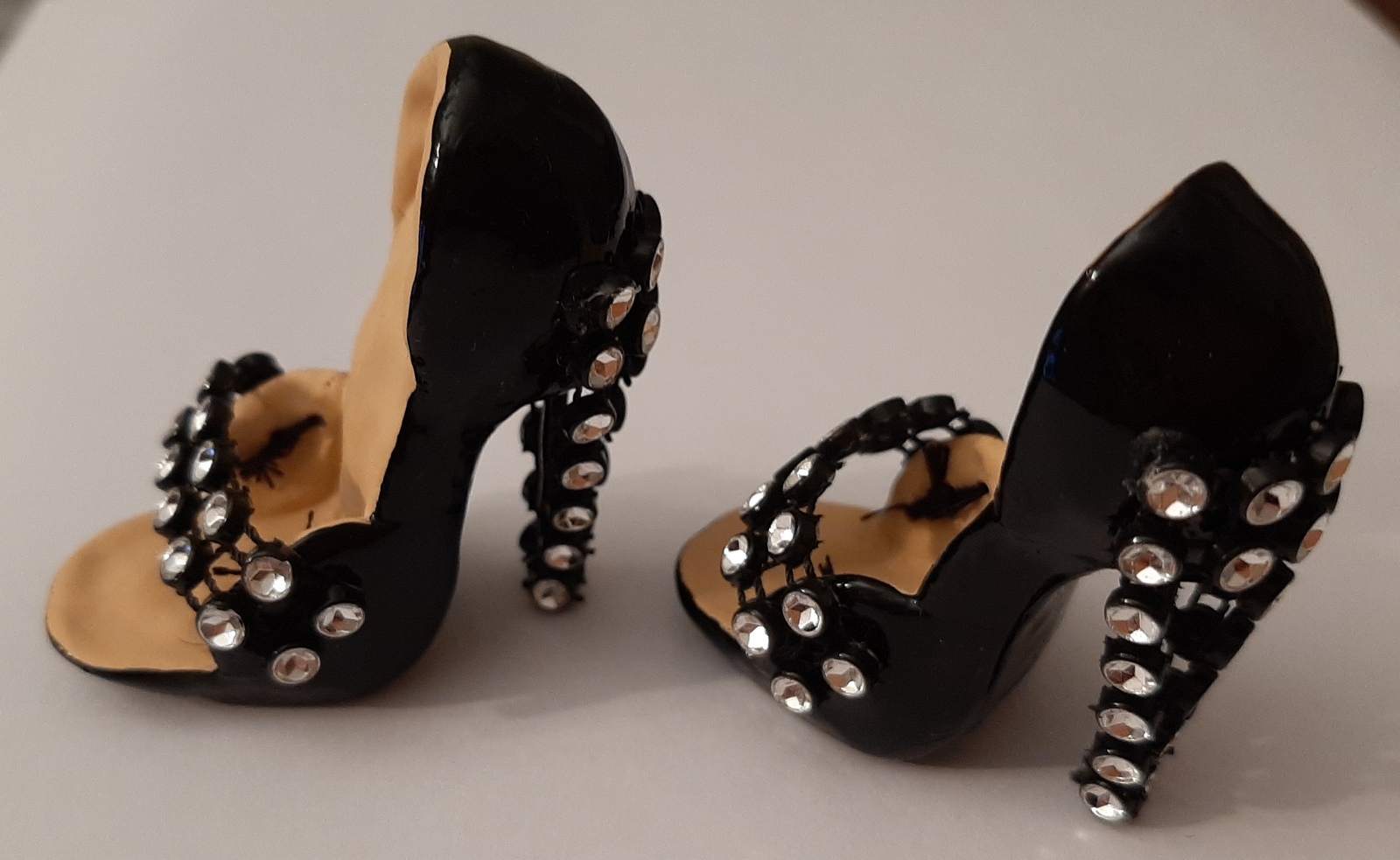 Fashion Doll Shoes: Variation of the stiletto heels