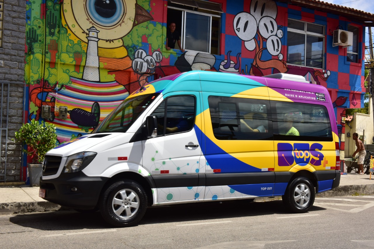 Como chegar até UFC CARLÃO (Papa Burguer Lanches) em Palmas de Ônibus?