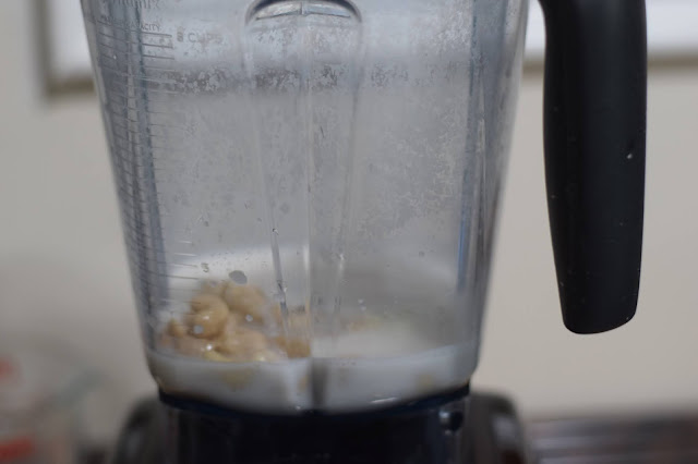 The cashews and plant milk in the blender.