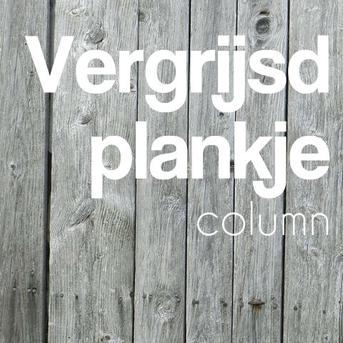 column vergrijsd plankje foodphotography