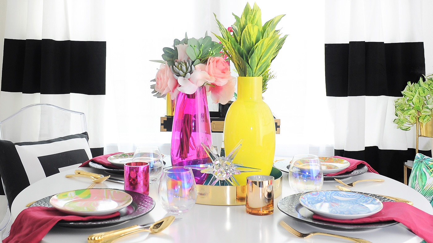 Bold table decor takes center stage against a backdrop of black and white curtains for a gorgeous dining room! Love all the pink accents. Bold table decor takes center stage against a backdrop of black and white curtains for a gorgeous dining room! Love all the pink accents.
