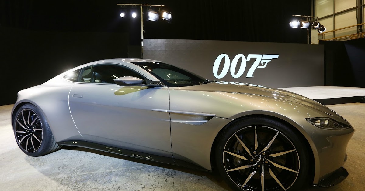 Aston Martin db10 2015