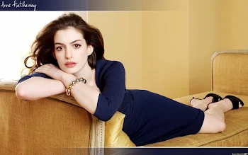 anne hathaway