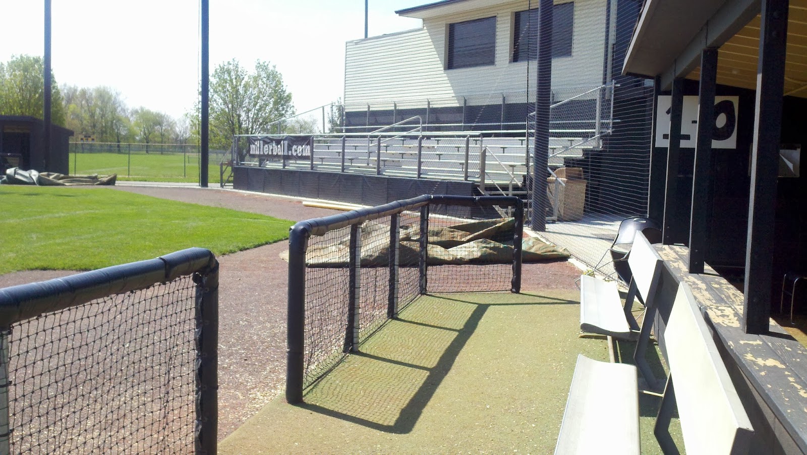 Smart Turf: Baseball Field Dugout Designs and Layout - Vol 1