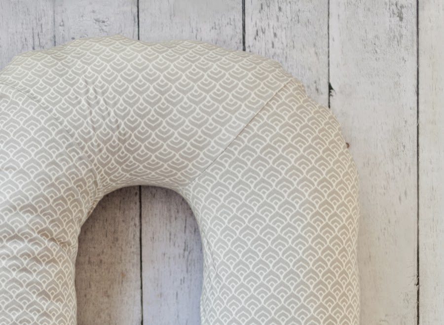 Eloise and me Bump Nest Pillow