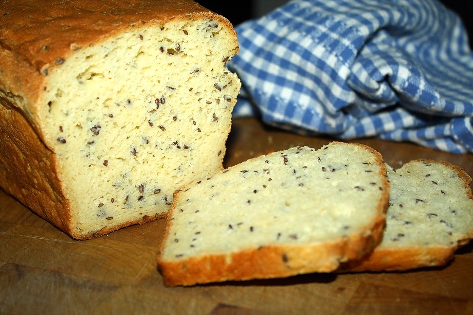 Cooking Gluten Free with Bea Flax Seed Sandwich Bread