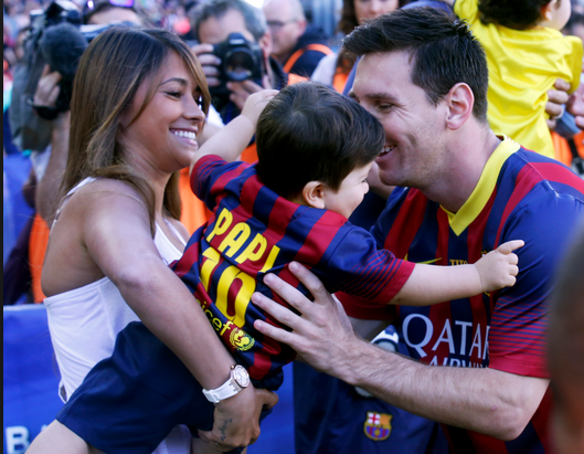 TRUE LOVE! See Childhood Photos Of Lionel Messi and His Lover ...