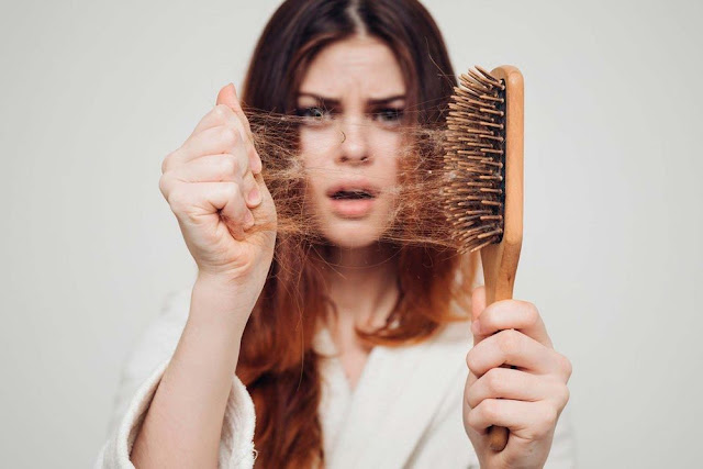 Caída Del Cabello En Otoño