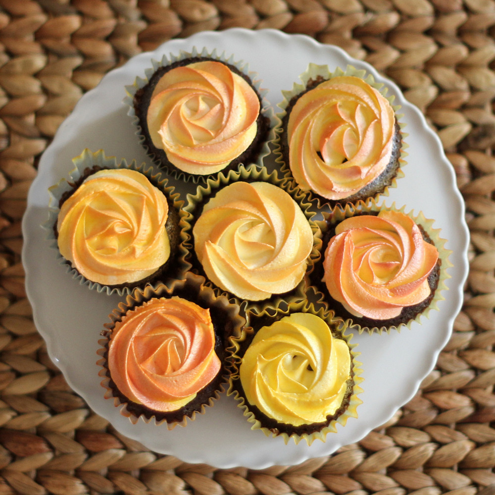 Cookistry's Kitchen Gadget and Food Reviews Cake Boss Airbrush Giveaway