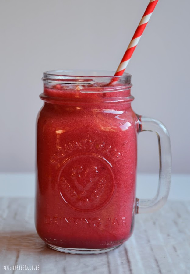 SMOOTHIE DE REMOLACHA, MANZANA Y GRANADA 