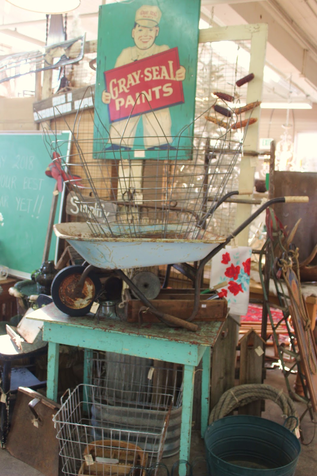 Monticello Antique Marketplace: Happy 2018...