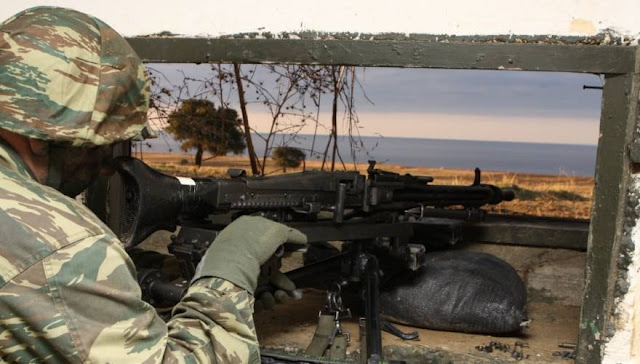 Φαρμακονήσι: 350 "λάθρο" απέναντι σε 24 στρατιώτες - Το ΓΕΣ ενισχύει τη φρουρά