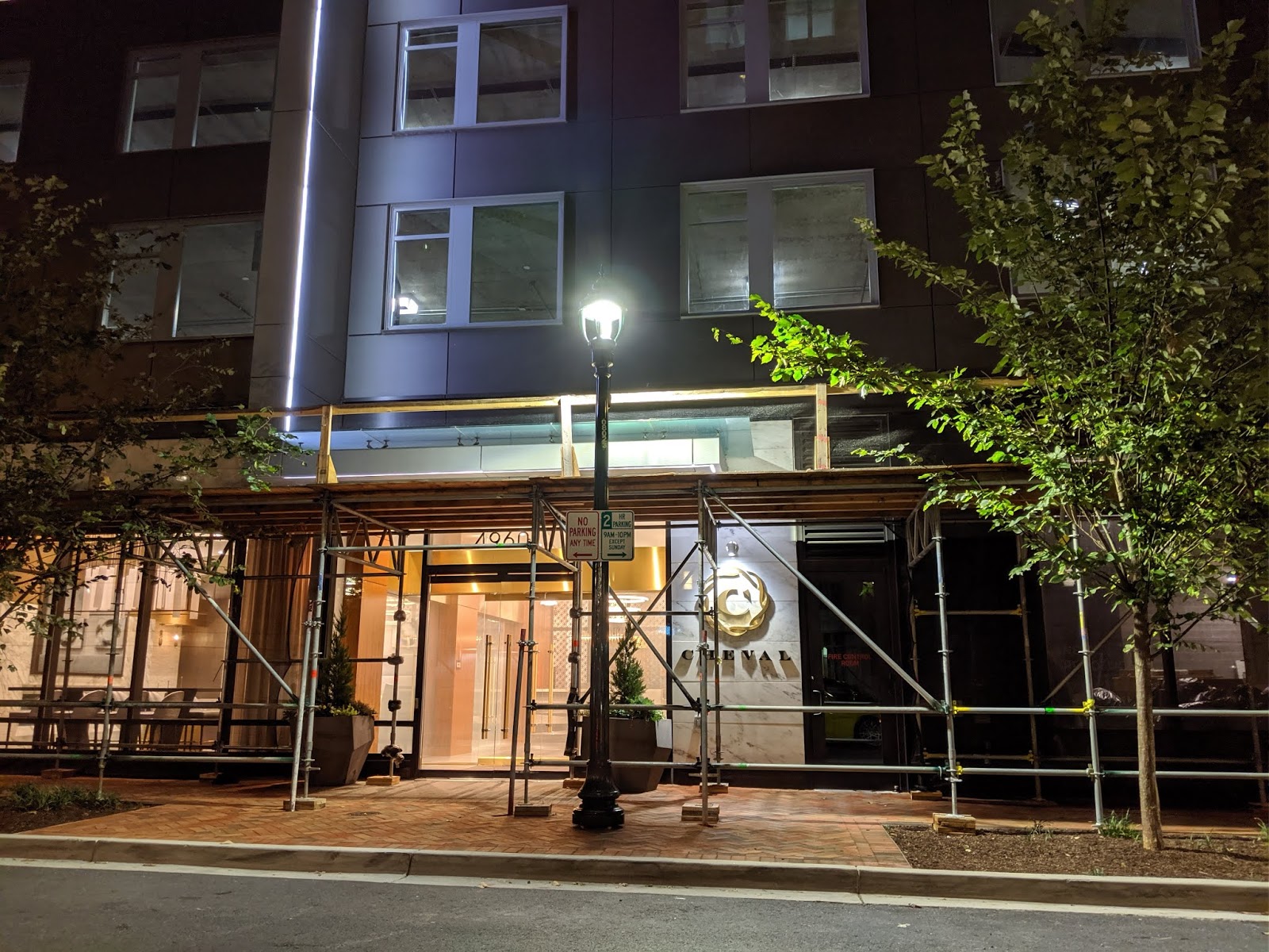 Robert Dyer Bethesda Row Cheval Bethesda condo tower gets retail
