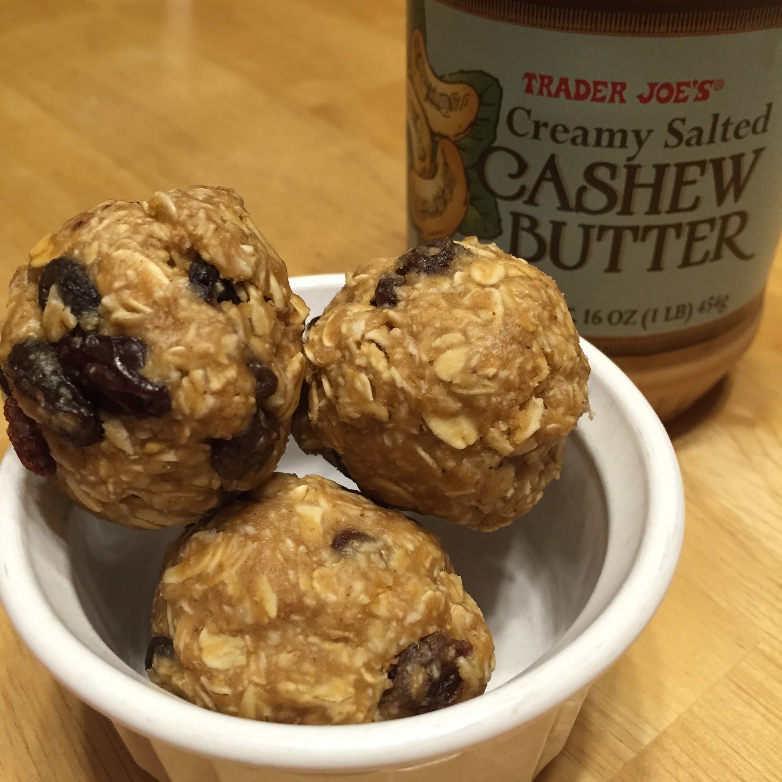 Vegan Road Runner Oatmeal Cookie Balls No Bake vegan-road-runner-oatmeal-cookie-balls-no-bake