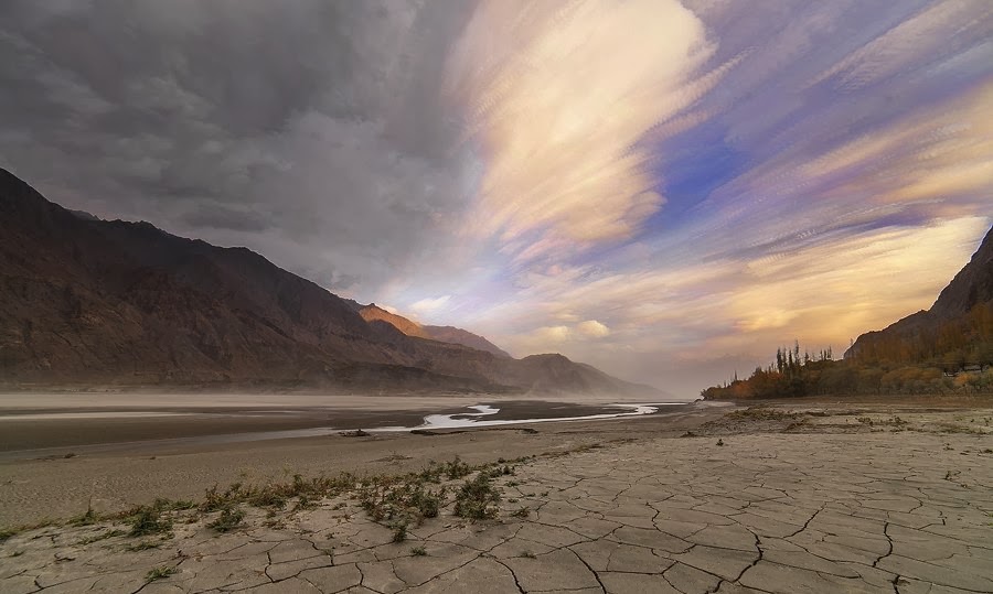 10 HD Photos Wallpapers | pain poet