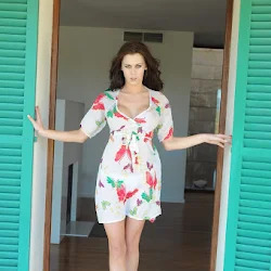 Jennifer Ann  Cute Dress Foto 25