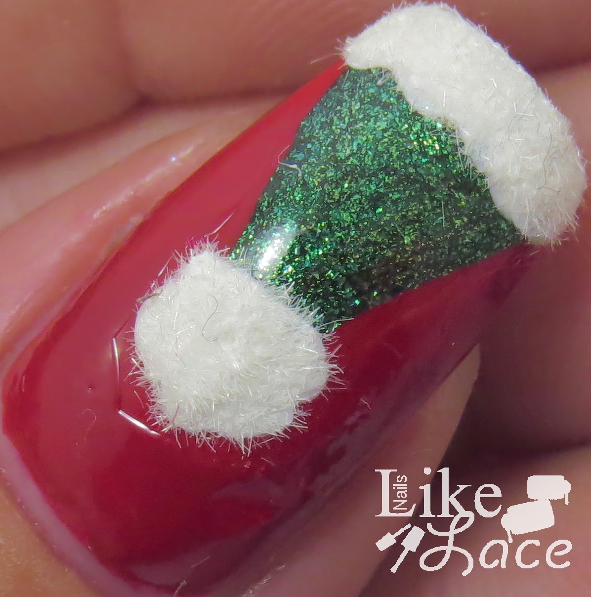 NailsLikeLace: Twinsie Tuesday - Double Mani Holiday Special