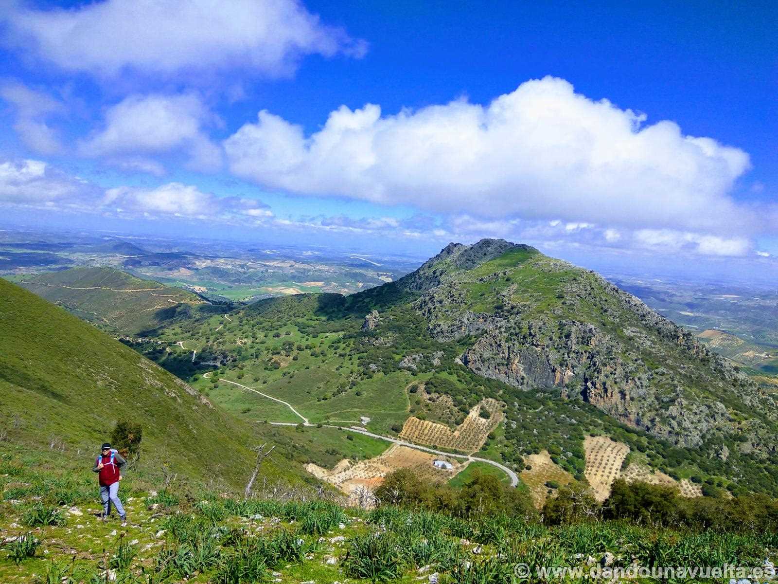 Foto de Pico Peñón de Algámitas en Algámitas, Sevilla