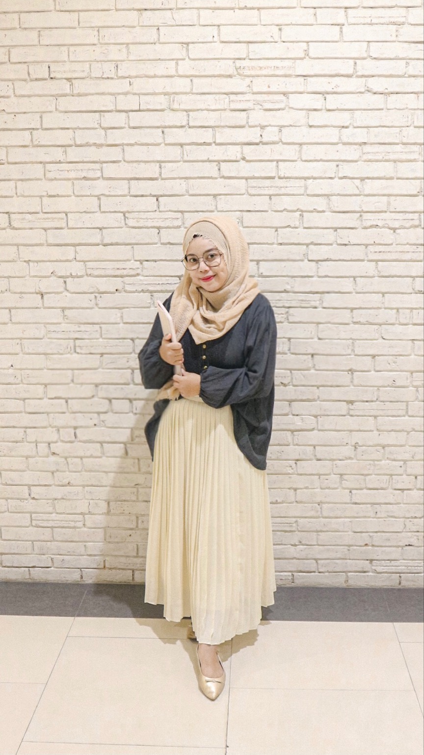 Tips Fashin Style Hijab Untuk Wanita Gemuk Agar Terlihat