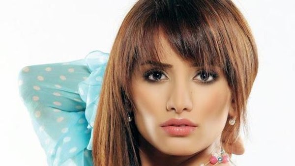 بالفيديو زينة ترد على أحمد