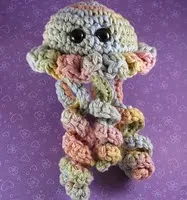 http://www.ravelry.com/patterns/library/jellyfish-16