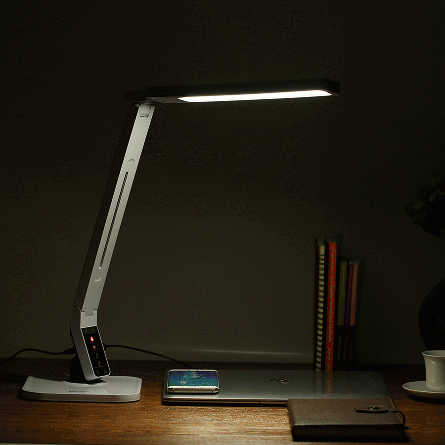 Electronics How smart can a table lamp be?