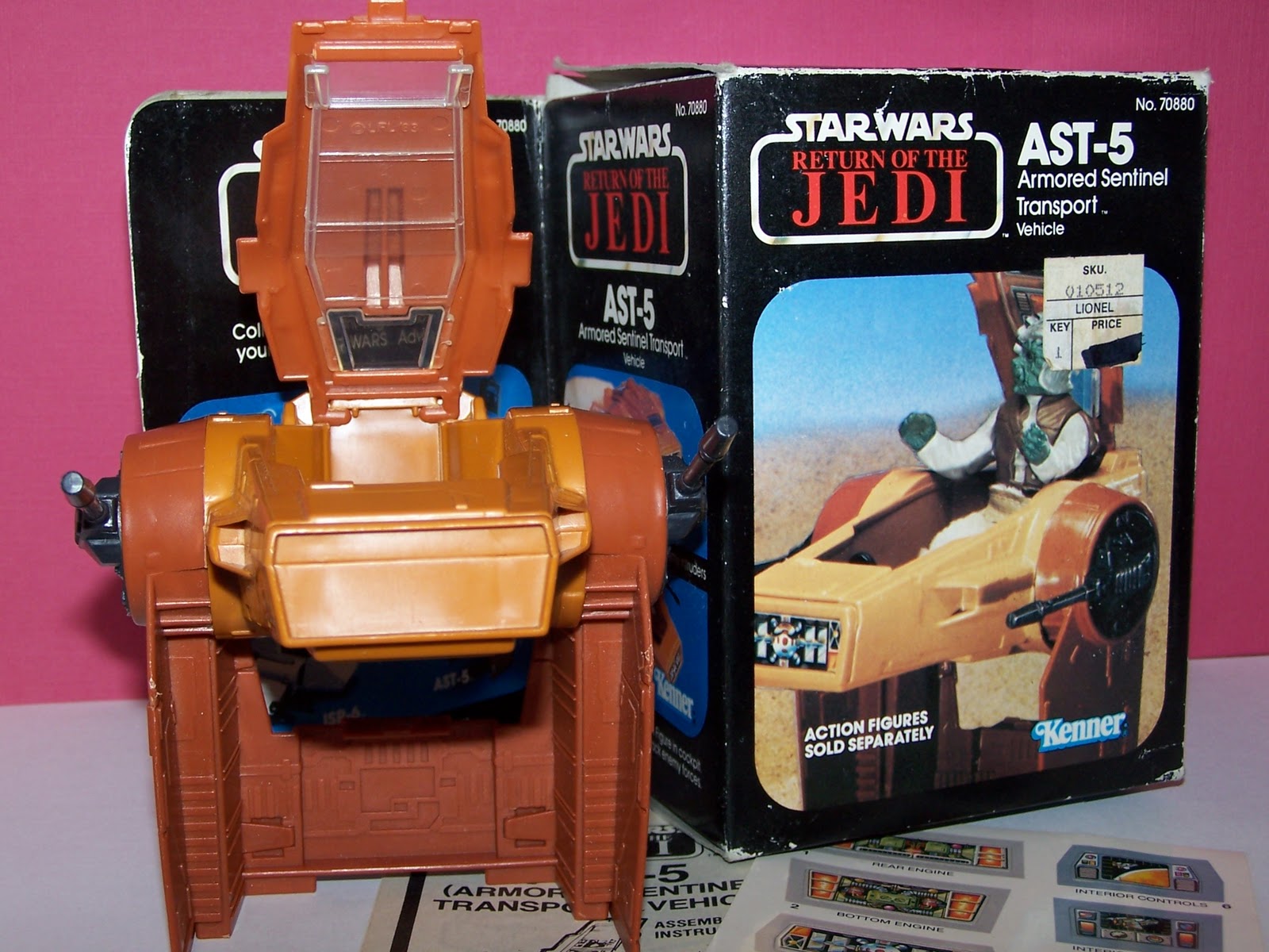 BJ's Stellar Cellar Vintage Return of the Jedi AST5 vehicle