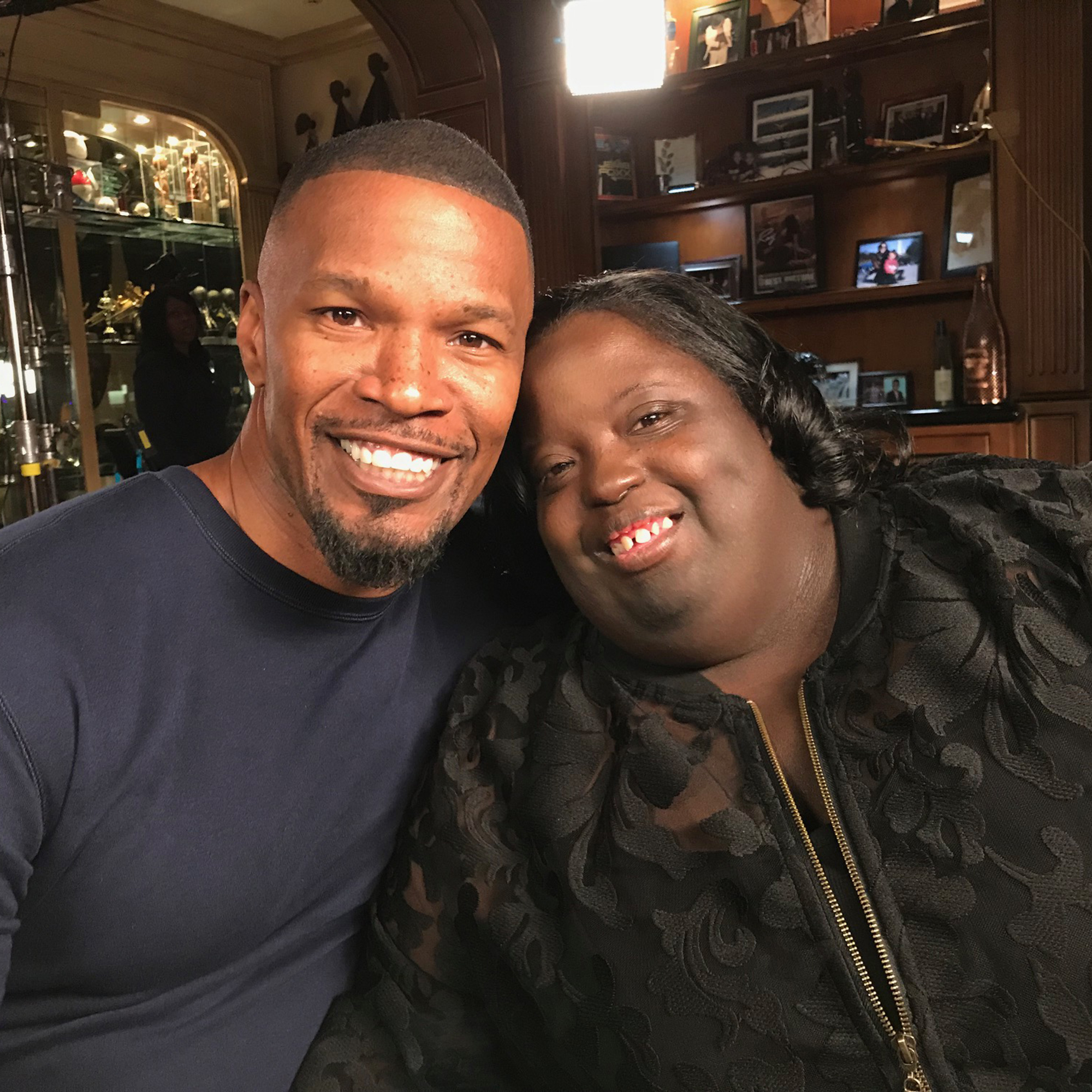 Simple Truth Television Jamie Foxx's Younger Sister DeOndra Dixon Dead