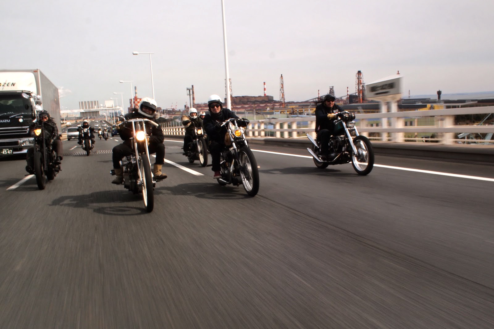 Japanese riders Inazuma café racer