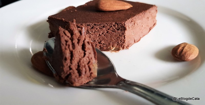 Gâteau au chocolat, sans sucre, sans beurre et sans gluten -  Philandcocuisine
