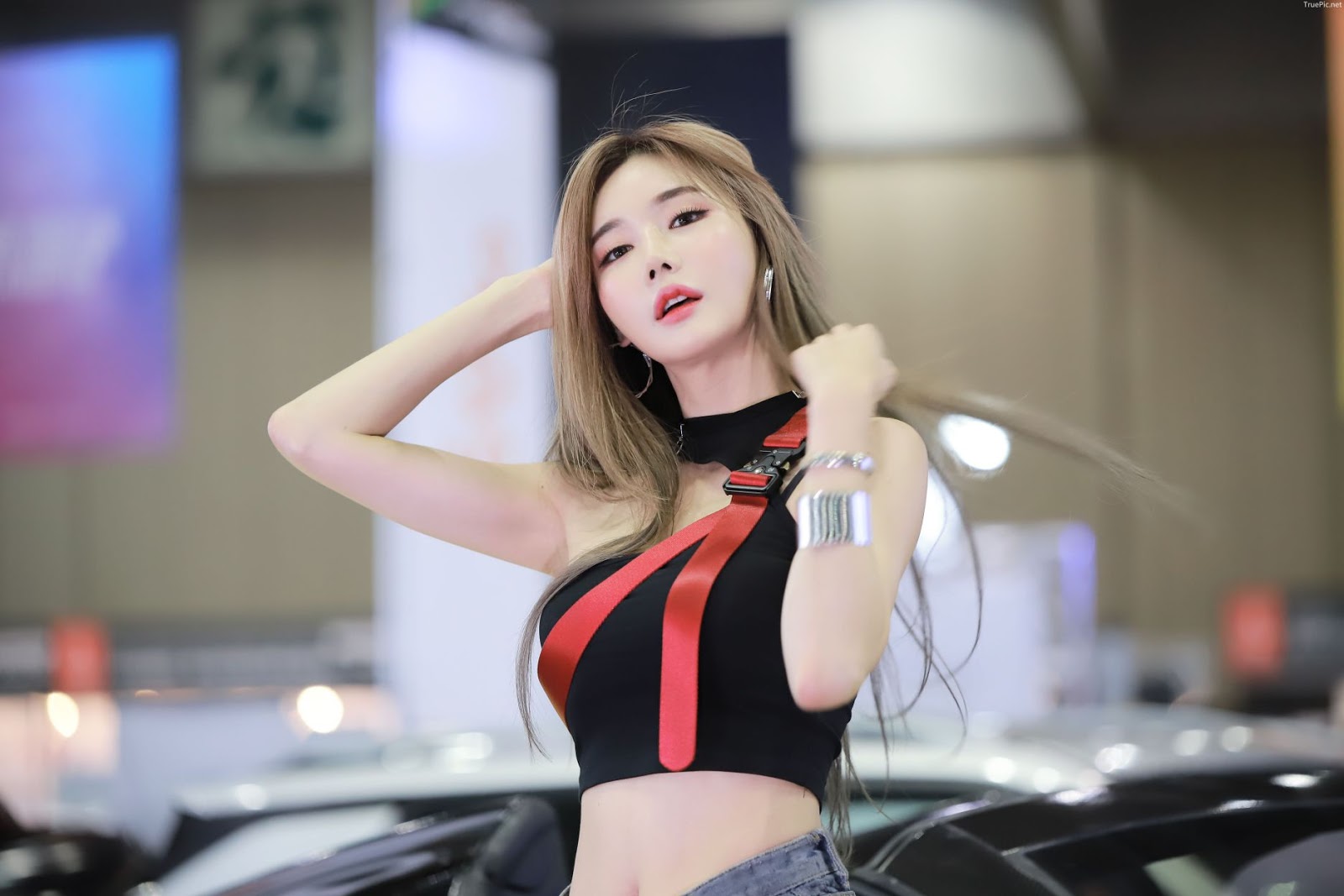 Korean Racing Model - Han Ga Eun - Seoul Auto Salon 2019 - Picture 73