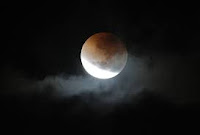 Rare-Eclipse-on-the-moon- 30 साल बाद , चांद पर दुर्लभ ग्रहण