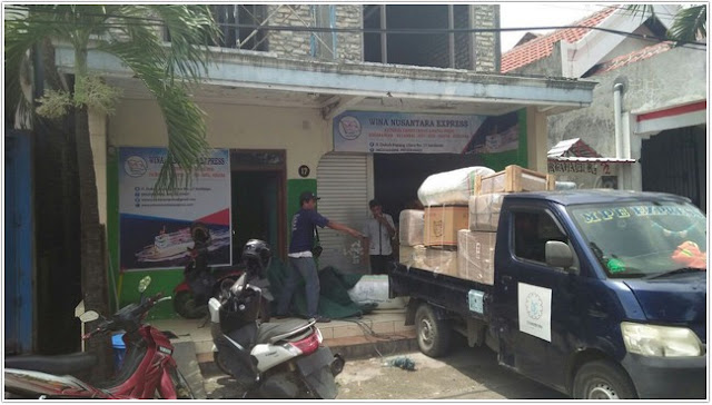 Jasa pengiriman barang Jasa pengiriman barang;Usaha Sampingan Penunjang Bisnis Kost