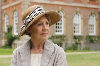 Penelope Wilton in Downton Abbey Season 6