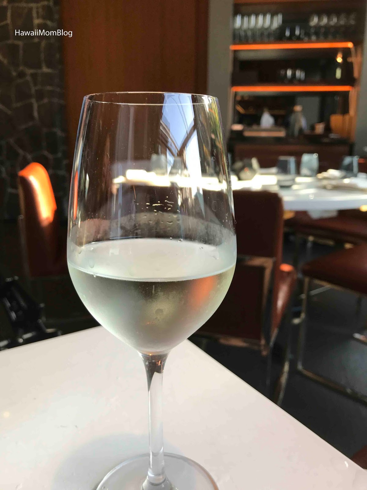 Hawaii Mom Blog Stripsteak Waikiki Happy Hour