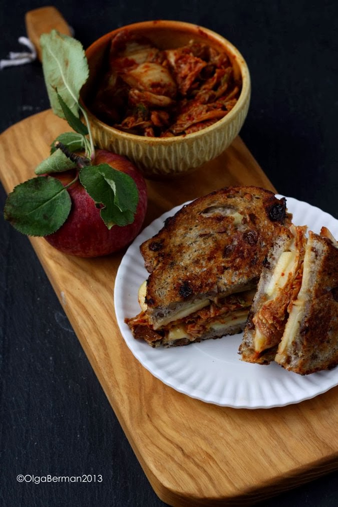 Mango & Tomato Grilled Cheese Sandwich with Kimchi and Apples You