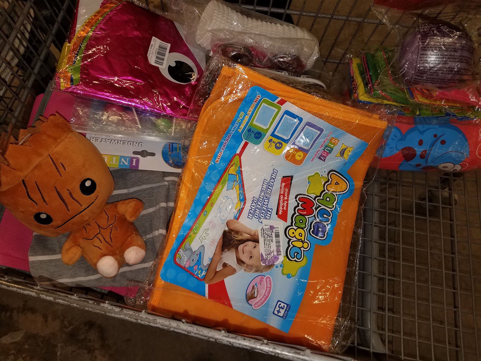 Benton Family November 12th (Everything's 5 dollar store)