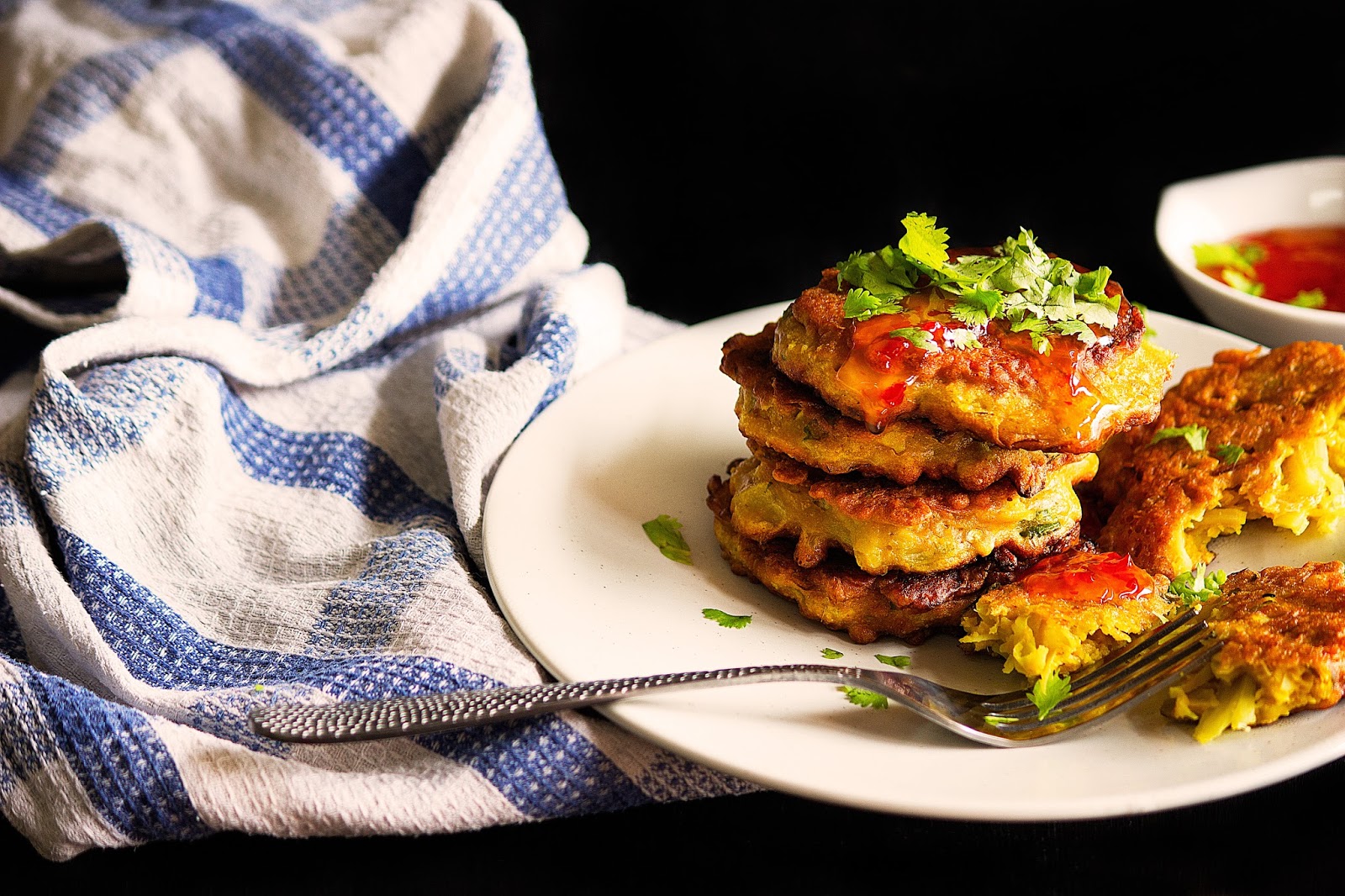 Bandhakopir Bora / Cabbage Fritters