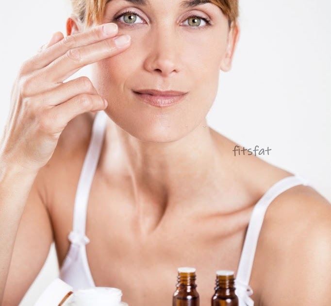 How To Use Sweet Almond Oil To Remove Dark Circles