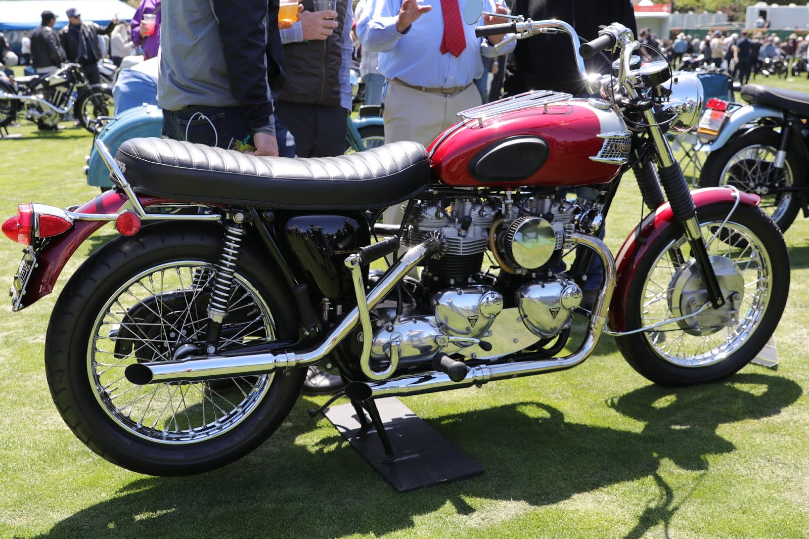 triumph t140 custom